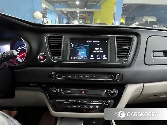 Kia The New Carnival 2018 Черный из Кореи, фото 4