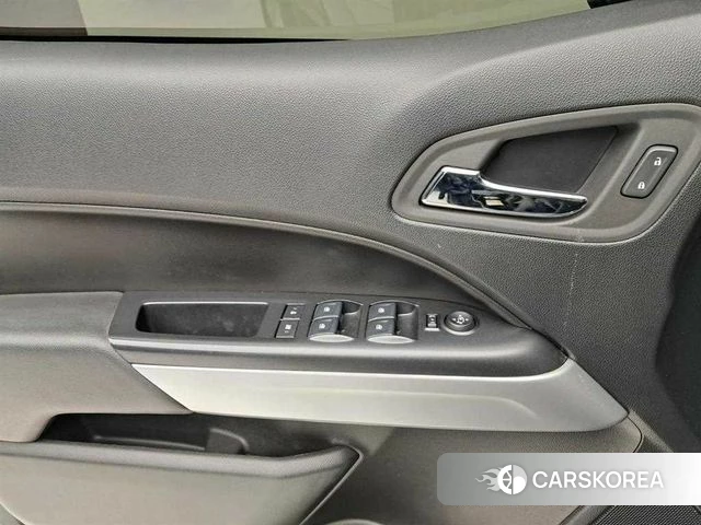 Chevrolet (GM Daewoo) Real New Colorado 2022 Черный из Кореи, фото 4