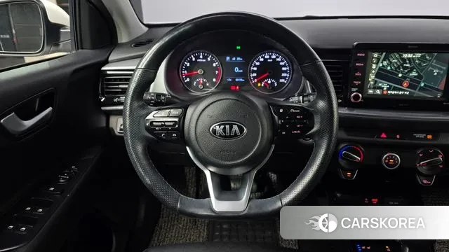 Kia Stonic 2019 Белый из Кореи, фото 4
