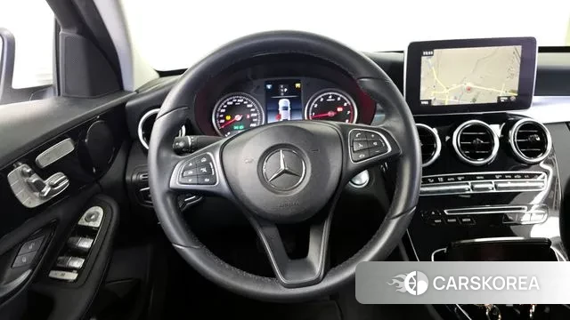 Mercedes-Benz C-Class W205 2018 Белый из Кореи, фото 4