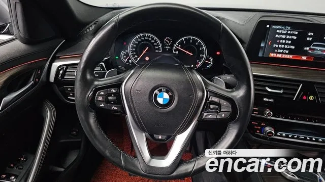 BMW 5 Series (G30) 2018 Серебристо-серый из Кореи, фото 4
