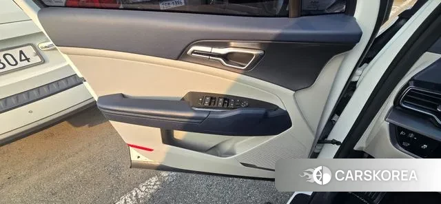 Kia Sportage 5th Generation 2021 Белый из Кореи, фото 4