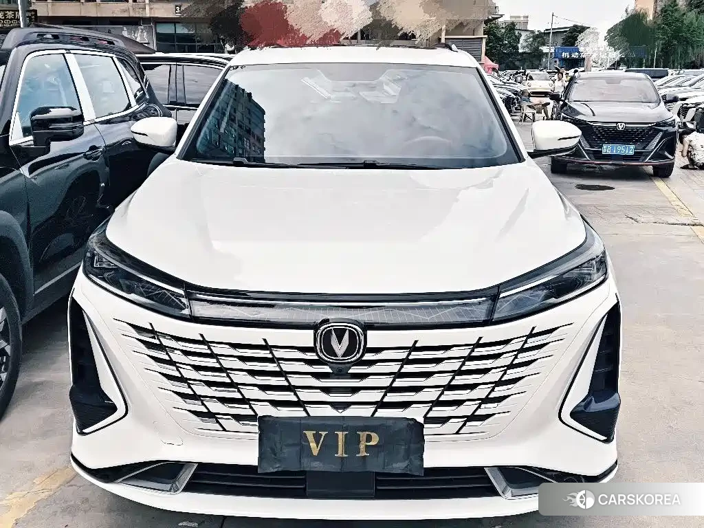 Chang'an CS75PLUS 2023 Белый из Китая, фото 4