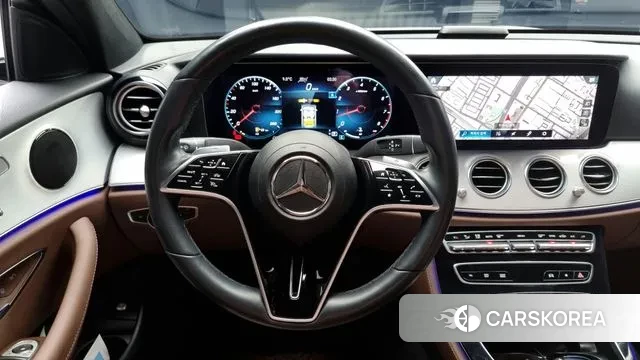 Mercedes-Benz E-Class W213 2021 Белый из Кореи, фото 4