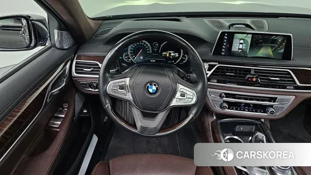 BMW 7 Series (G11) 2018 Черный из Кореи, фото 4