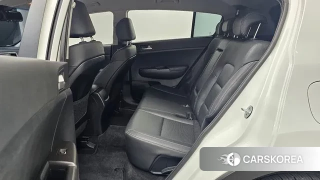 Kia Sportage The Bold 2018 Белый из Кореи, фото 4