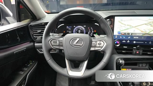 Lexus NX350h Second generation 2025 Белый из Кореи, фото 4