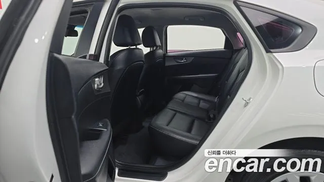 Kia Come New K3 2019 Белый из Кореи, фото 4