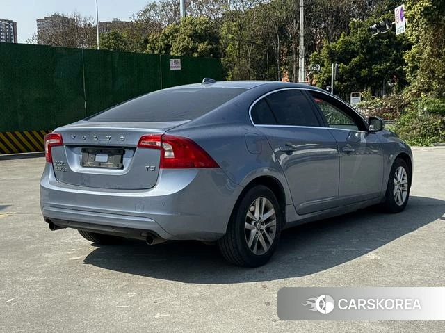 Volvo S60 2018 Синий из Китая, фото 4