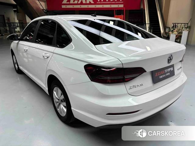 Volkswagen Lavida 2021 Белый из Китая, фото 4