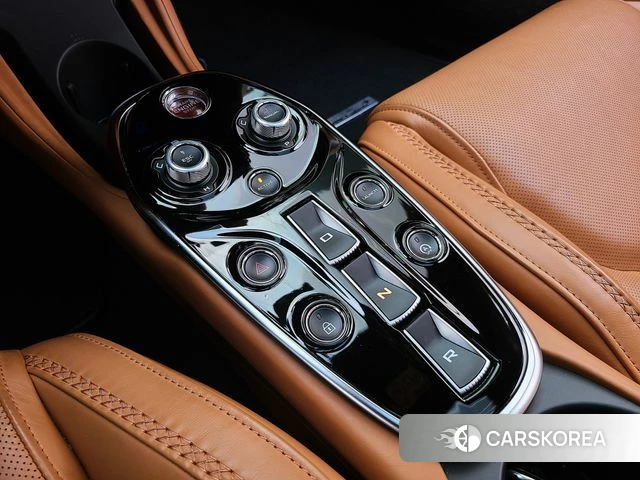McLaren GT 2022 Черный из Кореи, фото 4