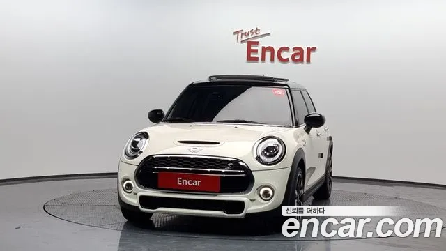 Mini Cooper S 2020 Жемчужный цвет из Кореи, фото 4