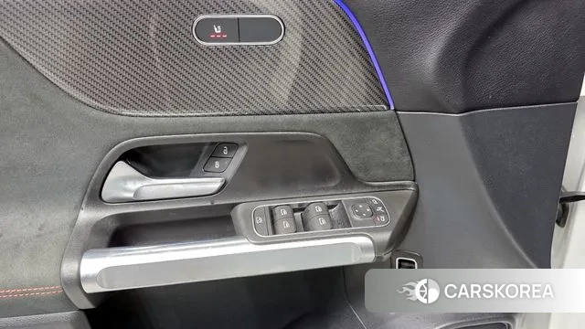 Mercedes-Benz GLB-Class X247 2022 Белый из Кореи, фото 4