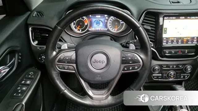 Jeep Cherokee (KL) 2021 Серебристо-серый из Кореи, фото 4