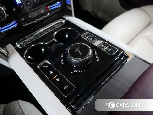 Rolls-Royce Cullinan 2019 Белый из Кореи, фото 4