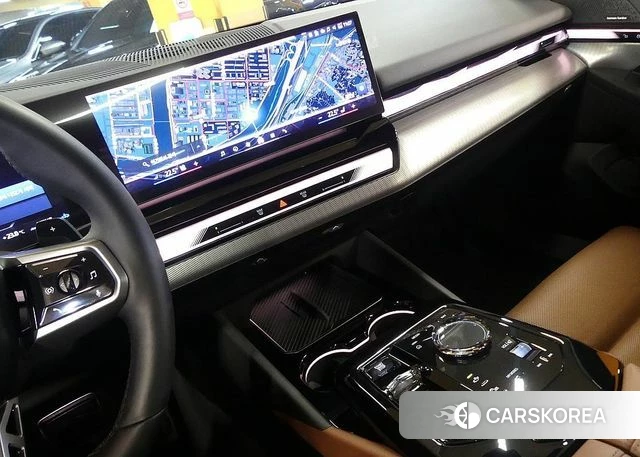 BMW 5 Series (G60) 2023 Серый из Кореи, фото 4