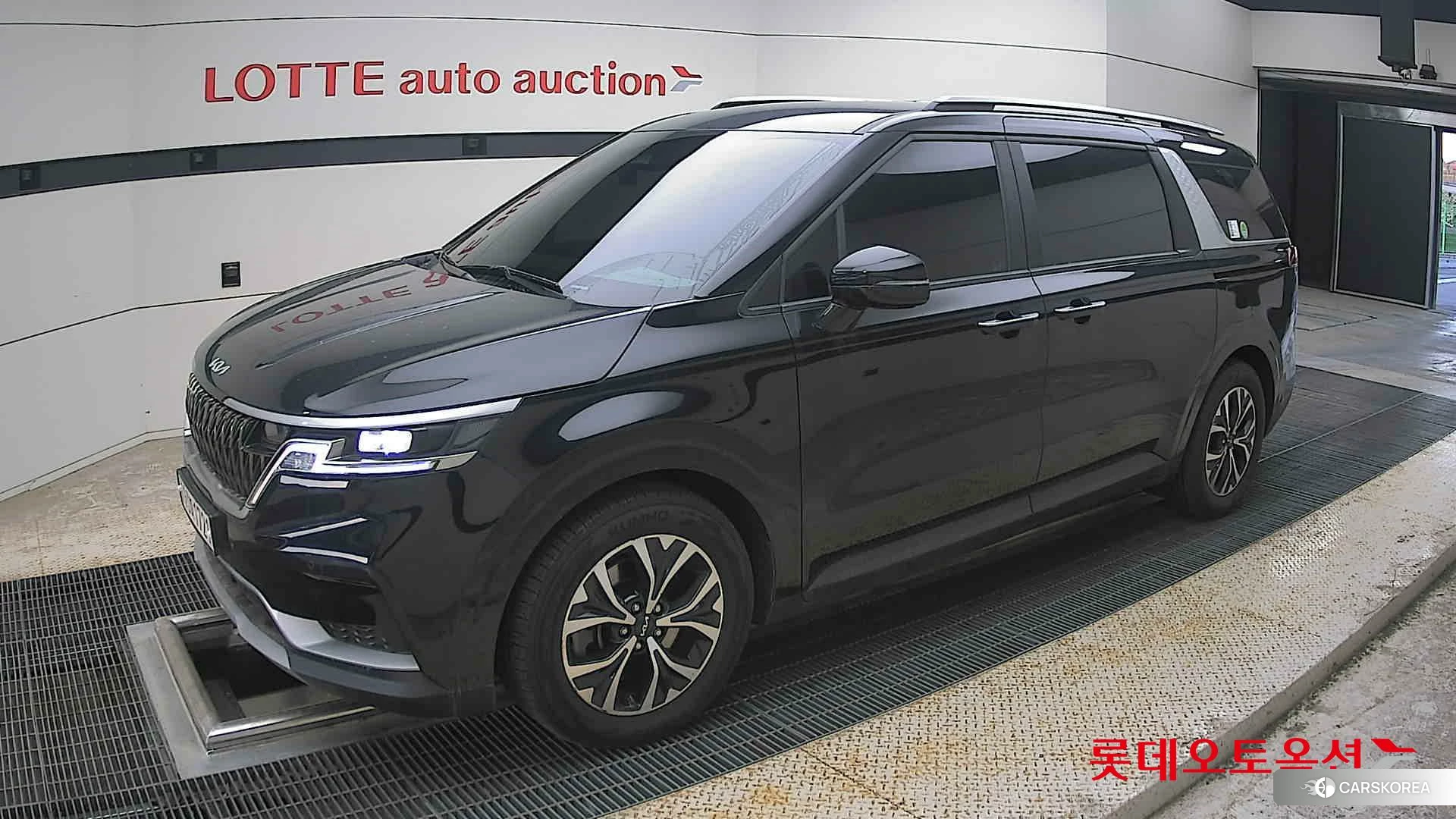 Kia Carnival 2022 Aurora Black Pearl из Кореи, фото 4