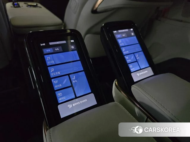 Lexus LM Second Generation 2025 Черный из Кореи, фото 4