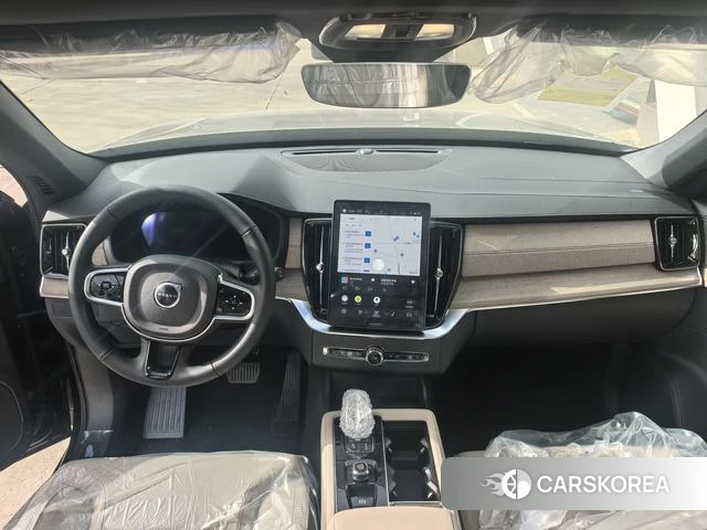 Volvo XC90 PHEV 2026 Черный из Китая, фото 4