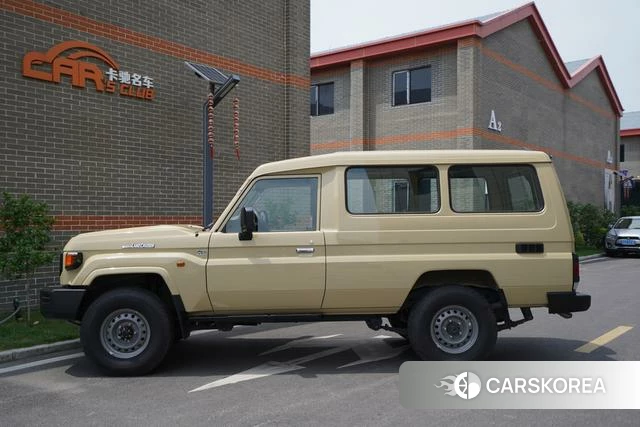 Toyota Land Cruiser 70 Series 2025 Желтый из Китая, фото 4
