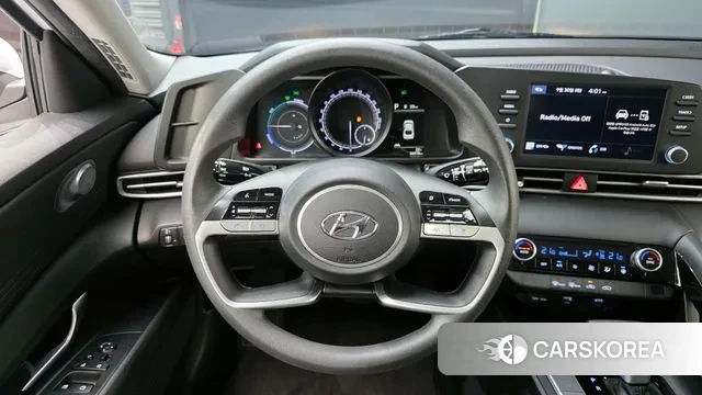 Hyundai Avante Hybrid (CN7) 2022 Белый из Кореи, фото 4