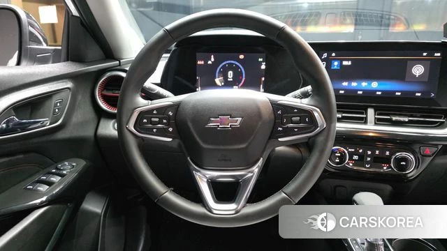 Chevrolet (GM Daewoo) Trax Crossover 2024 Белый из Кореи, фото 4