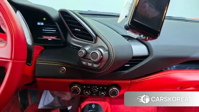 Ferrari 488 GTB 2018 Красный из Кореи, фото 4