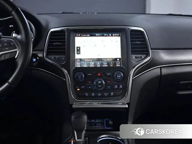 Jeep Grand Cherokee 2018 Серебристо-серый из Кореи, фото 4