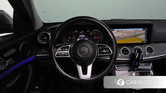 Mercedes-Benz E-Class W213 2018 Серый из Кореи, фото 4