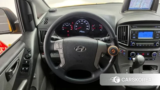 Hyundai The New Grand Starex 2019 Желтый из Кореи, фото 4