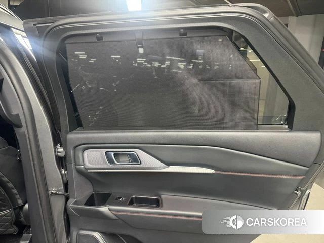 Ford Explorer 6th Generation 2024 Серый из Кореи, фото 4