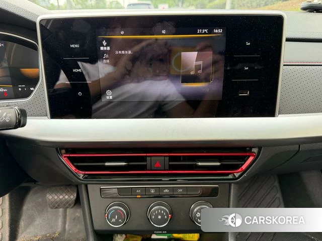 Volkswagen Lavida 2023 Черный из Китая, фото 4