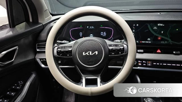 Kia Sportage 5th Generation 2021 Белый из Кореи, фото 4
