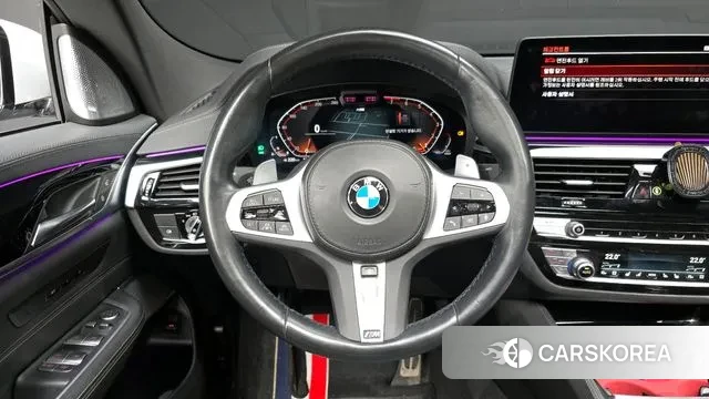 BMW 6 Series GT (G32) 2022 Серебристо-серый из Кореи, фото 4