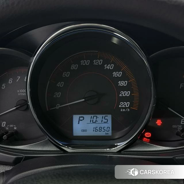 Toyota YARIS L Zhixuan 2021 Белый из Китая, фото 4