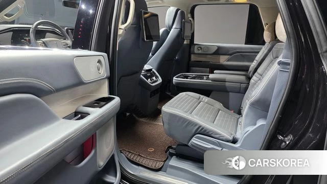 Lincoln Navigator 4th generation 2019 Черный из Кореи, фото 4