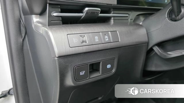 Hyundai Kona (SX2) 2023 Белый из Кореи, фото 4