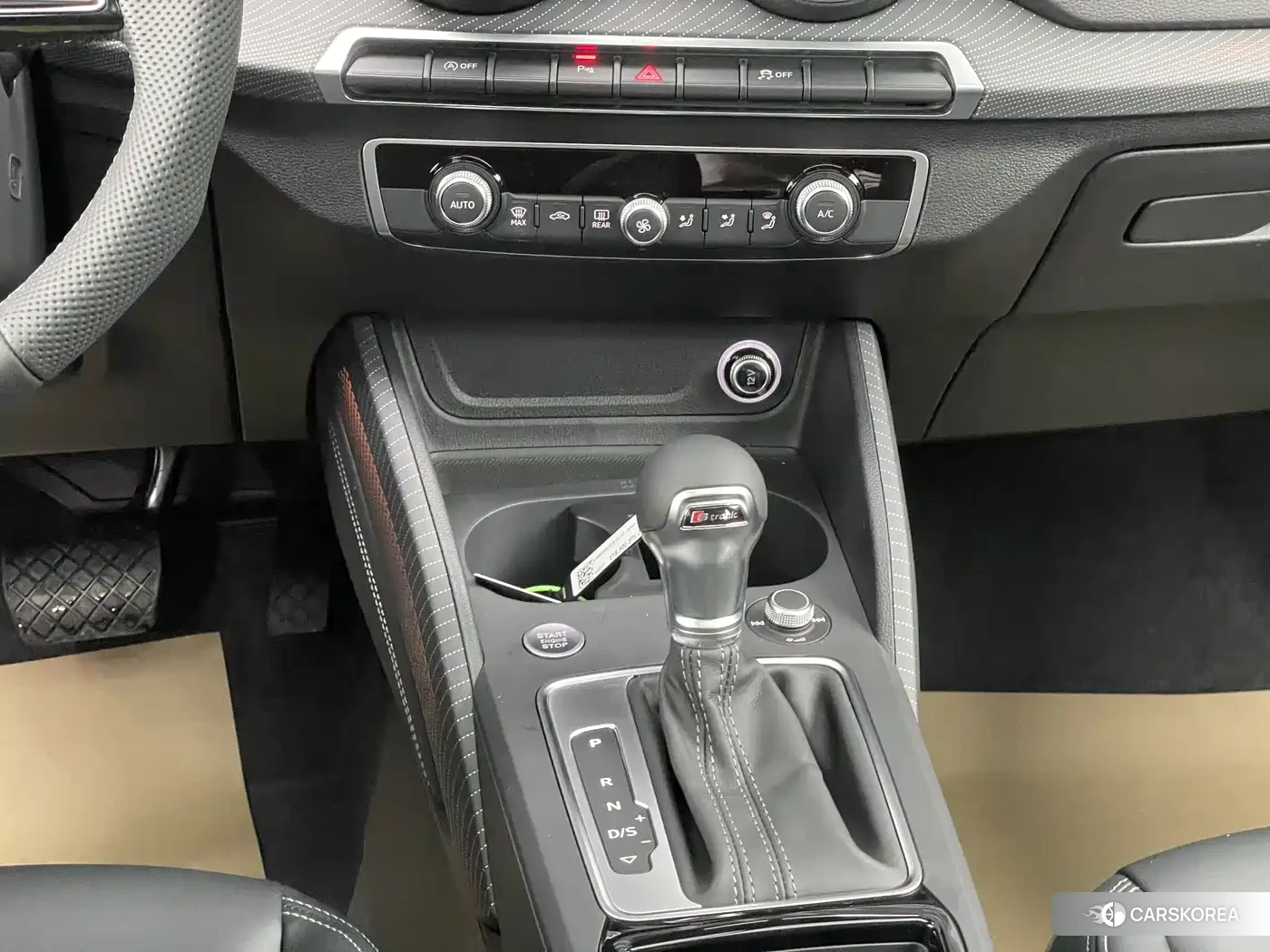 Audi Q2L 2026 Silver/gray из Китая, фото 4