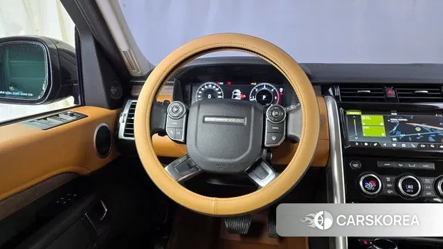 Land Rover Discovery 5 2018 Черный из Кореи, фото 4