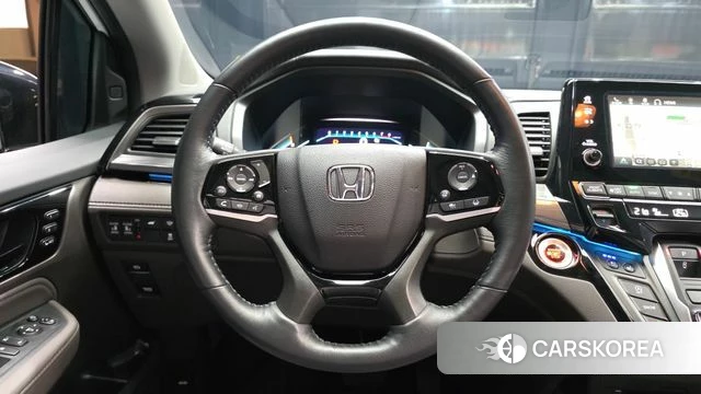 Honda Odyssey 2023 Белый из Кореи, фото 4