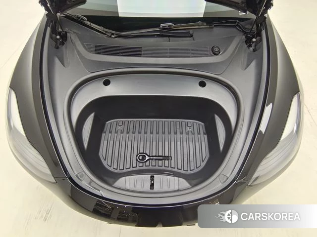 Tesla Model 3 2022 Черный из Китая, фото 4