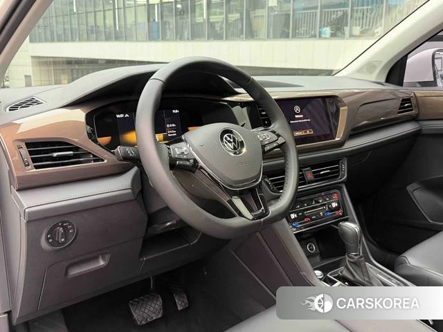 Volkswagen Tuyue 2023 Белый из Китая, фото 4
