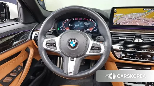 BMW 5 Series (G30) 2021 Белый из Кореи, фото 4