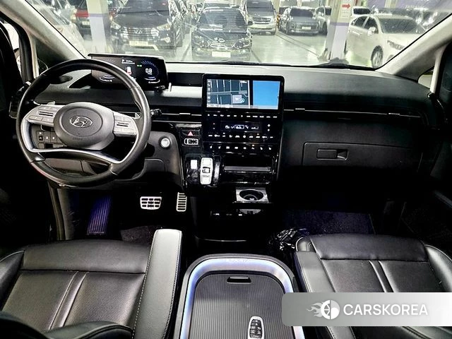 Hyundai Staria 2021 Серый из Кореи, фото 4