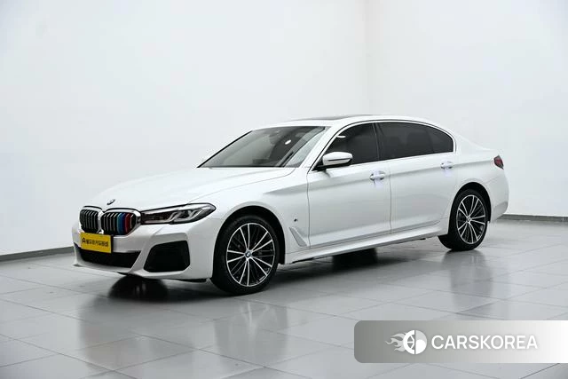 BMW 5 series 2024 Белый из Китая, фото 4