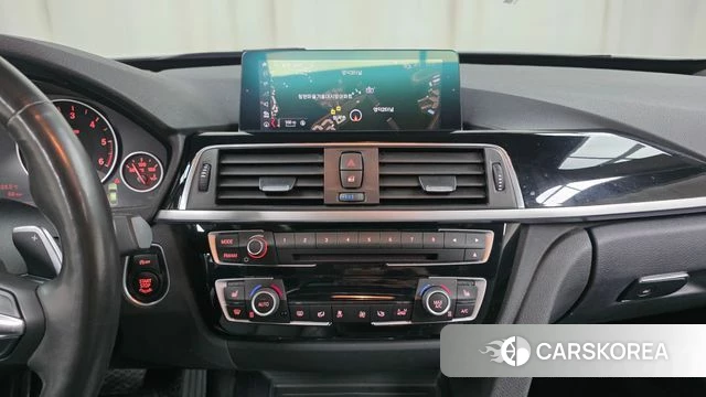BMW 3 Series GT (F34) 2018 Белый из Кореи, фото 4