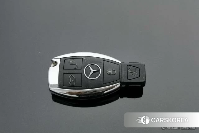 Mercedes-Benz V-class 2022 Черный из Китая, фото 4