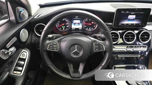 Mercedes-Benz C-Class W205 2018 Черный из Кореи, фото 4