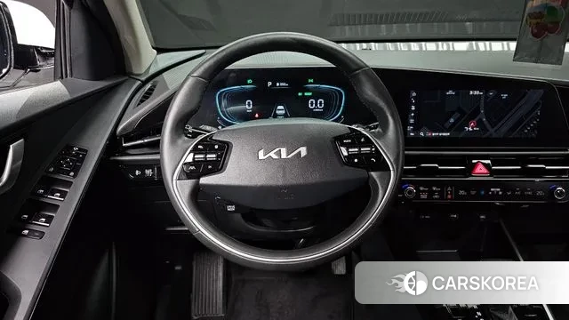 Kia Di Ol Nu Niro 2024 Белый из Кореи, фото 4