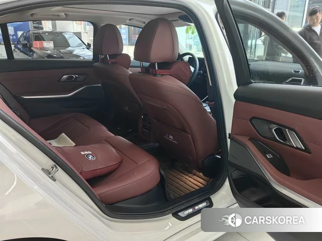 BMW 3 series 2025 Белый из Китая, фото 4